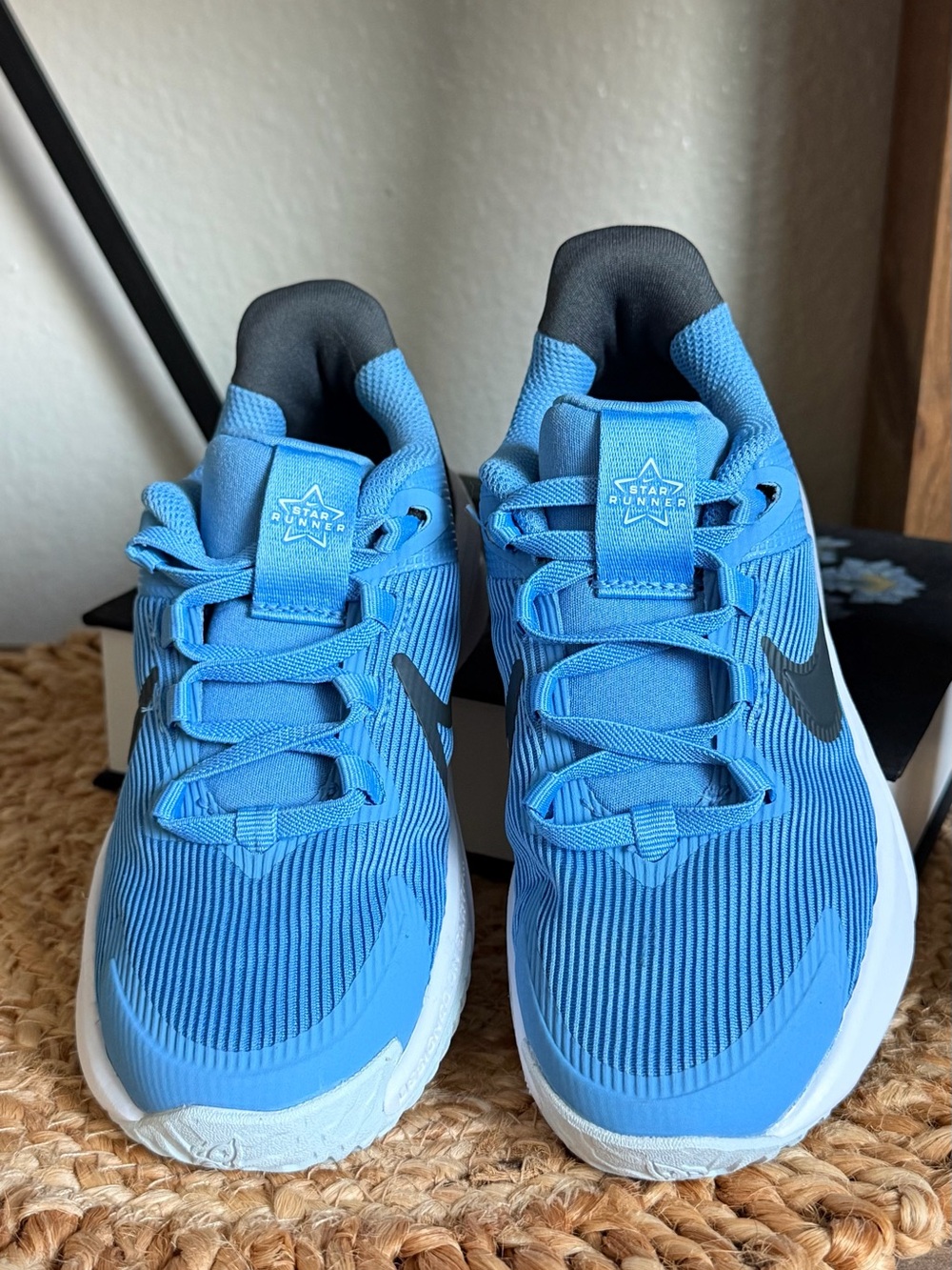 Nike Kids Blue and Black Runner Sneakers